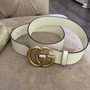 White Gucci belt